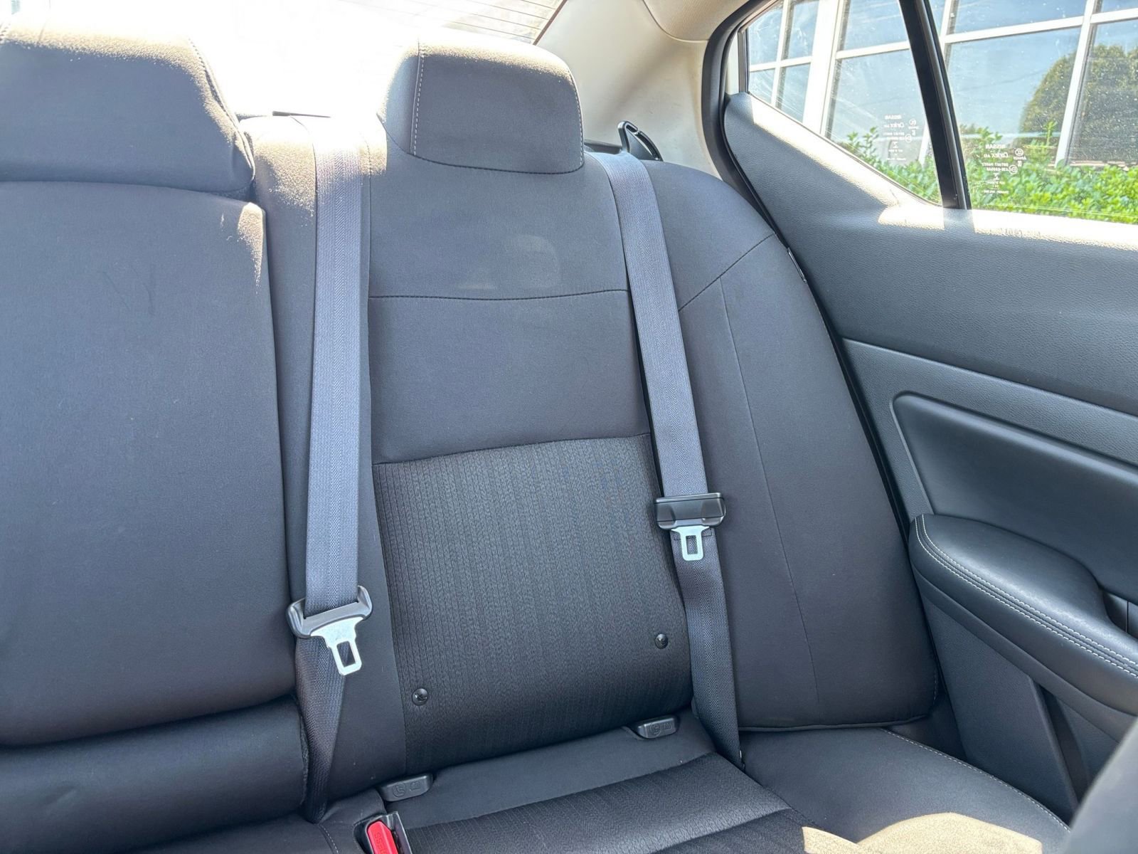 Used 2025 Nissan Altima 2.5 SV FWD image 37