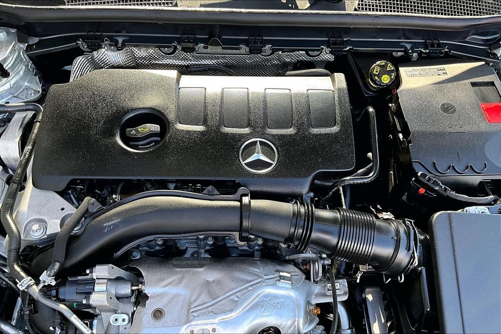 Certified 2021 Mercedes-Benz CLA 250 4MATIC image 34