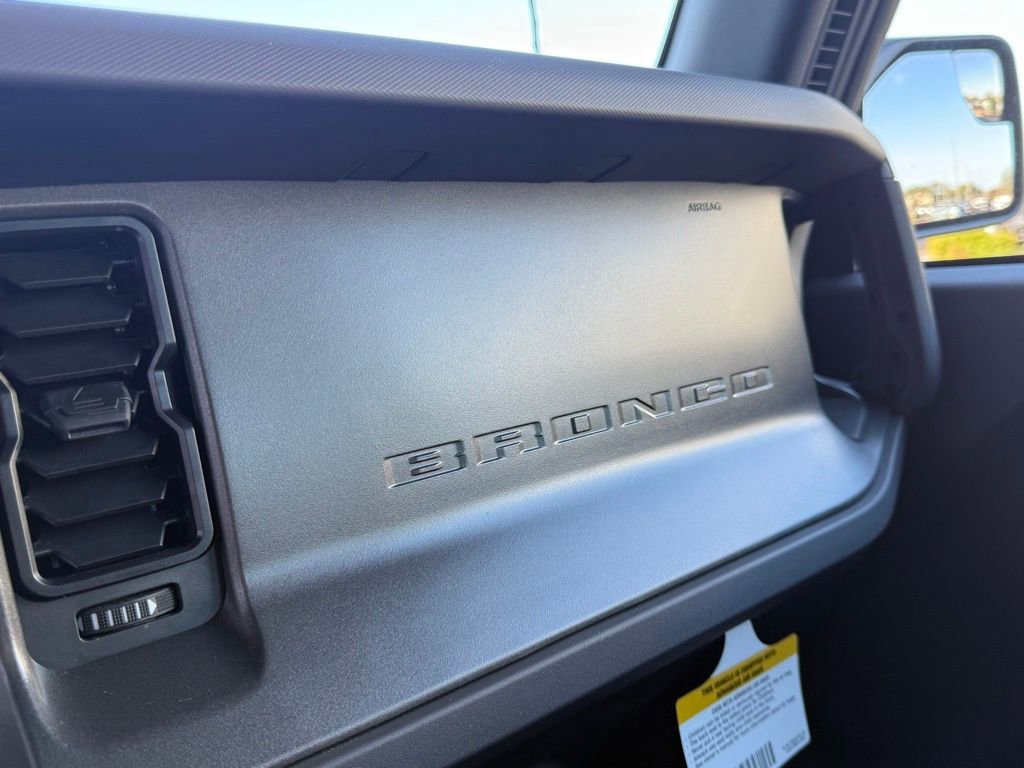Used 2025 Ford Bronco 4-Door image 33