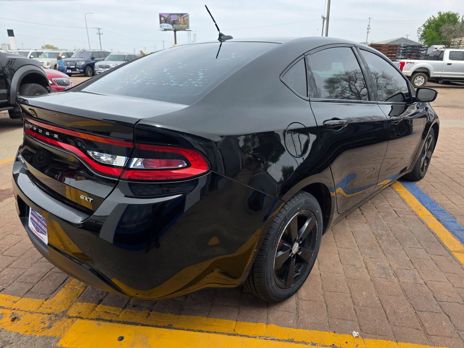 Used 2015 Dodge Dart SXT FWD image 5