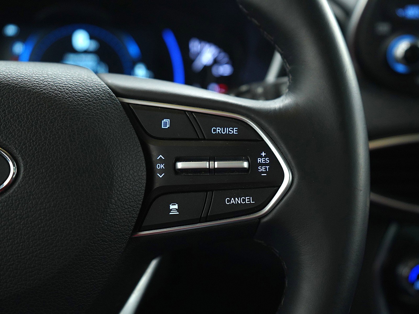 Used 2020 Hyundai Santa Fe SEL image 28