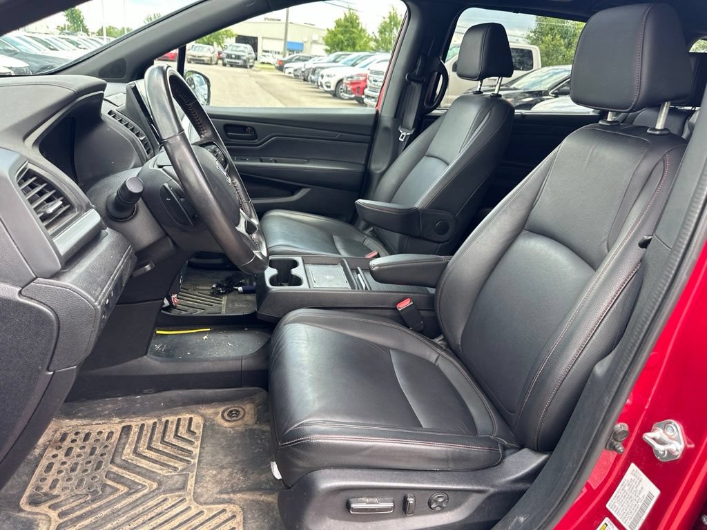 Used 2025 Honda Odyssey Sport-L image 17