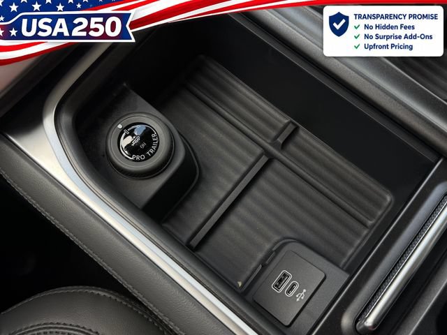 New 2026 Ford Expedition Active RWD image 17