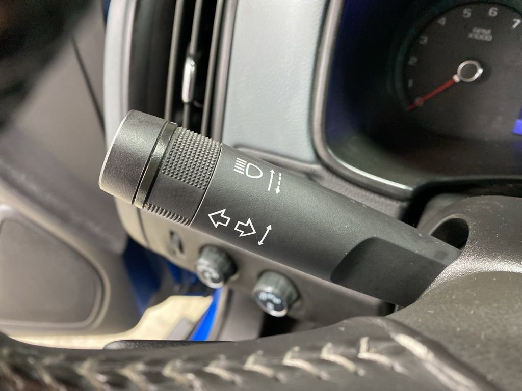 Used 2022 Chevrolet Colorado Z71 w/ Safety Package image 35