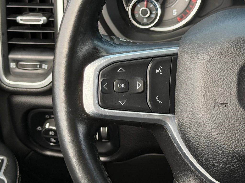 Used 2024 RAM 3500 Big Horn AWD/4WD image 19