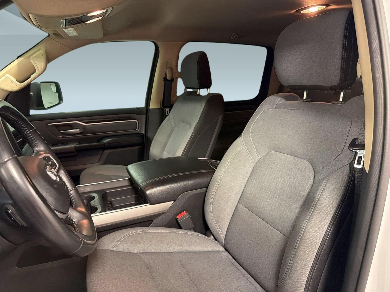 Used 2020 RAM 1500 Lone Star RWD image 5