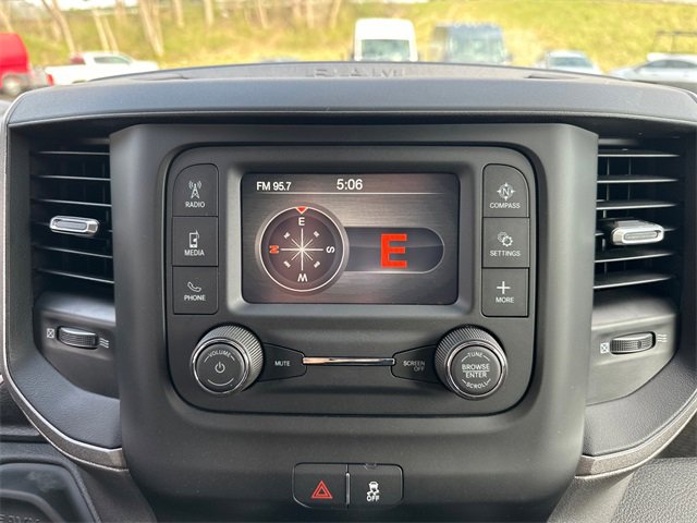 Used 2024 RAM 2500 Tradesman w/ Chrome Appearance Group image 46