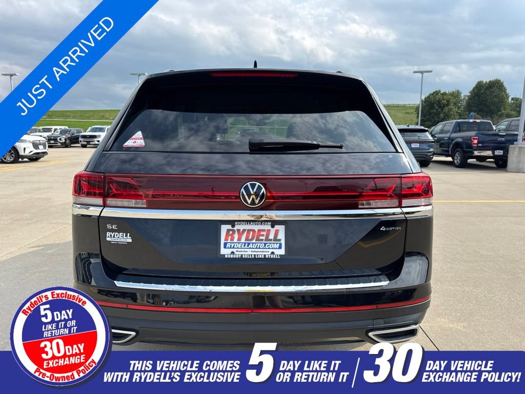 Used 2024 Volkswagen Atlas SE AWD/4WD image 30