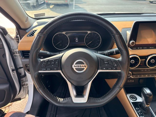 Used 2023 Nissan Sentra SV w/ SV Premium Package FWD image 16