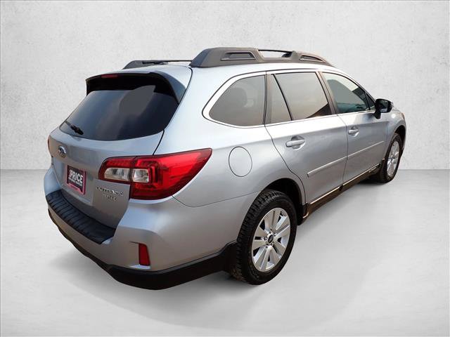 Used 2015 Subaru Outback 3.6R Limited AWD/4WD image 4
