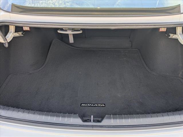 Used 2021 Hyundai Sonata SE w/ Cargo Package image 6