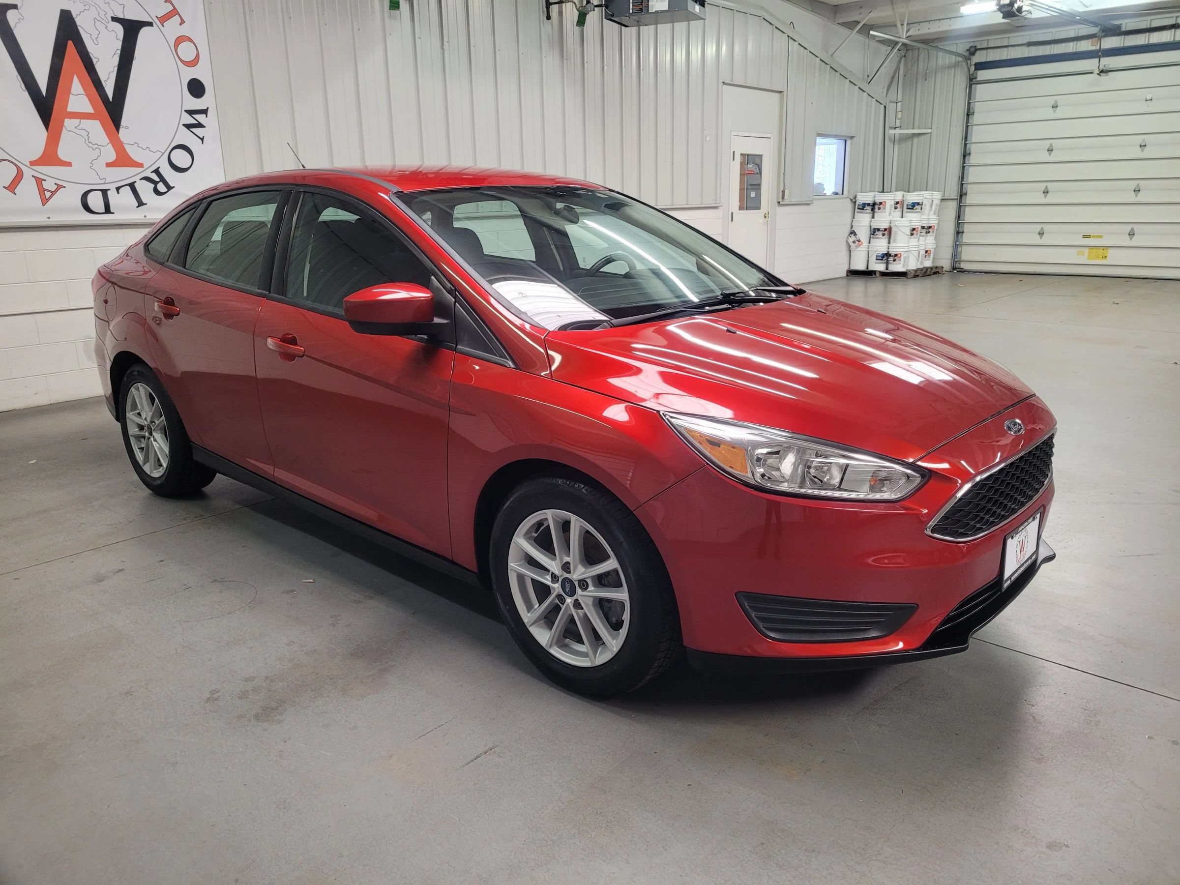 Used 2018 Ford Focus SE FWD image 10