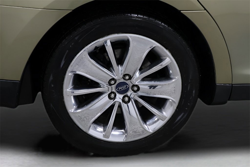 Used 2012 Ford Taurus Limited image 26
