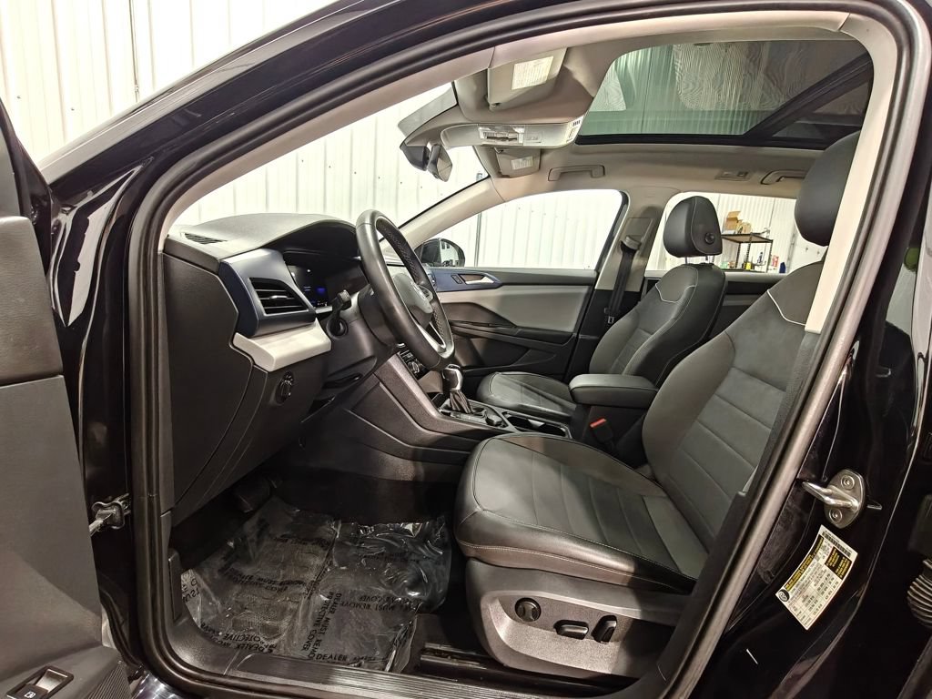 Used 2023 Volkswagen Taos SE AWD/4WD image 26