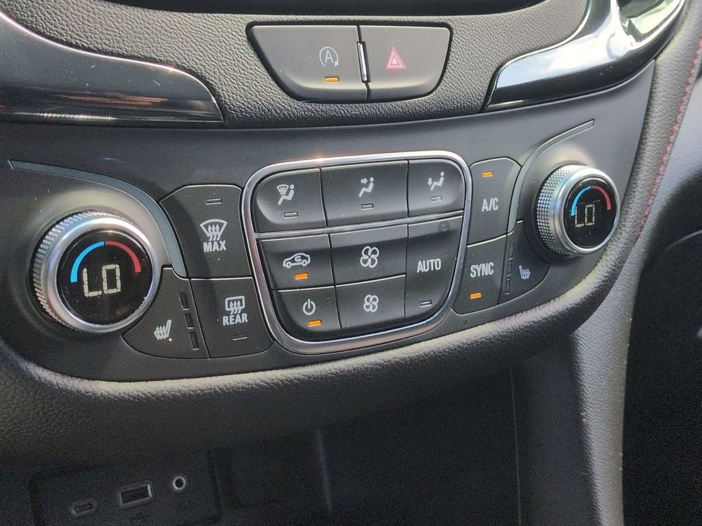 Certified 2024 Chevrolet Equinox RS AWD/4WD image 32