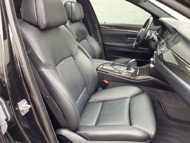 Used 2012 BMW 528i xDrive Sedan AWD/4WD image 38