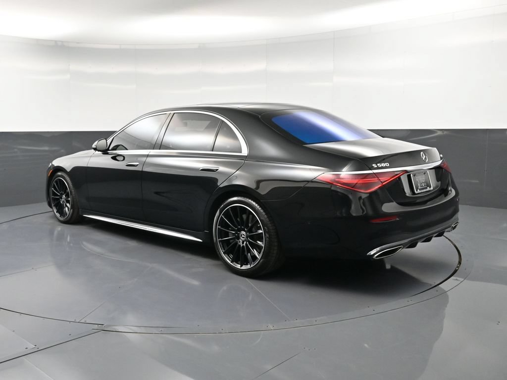 Used 2026 Mercedes-Benz S 580 4MATIC Sedan image 3