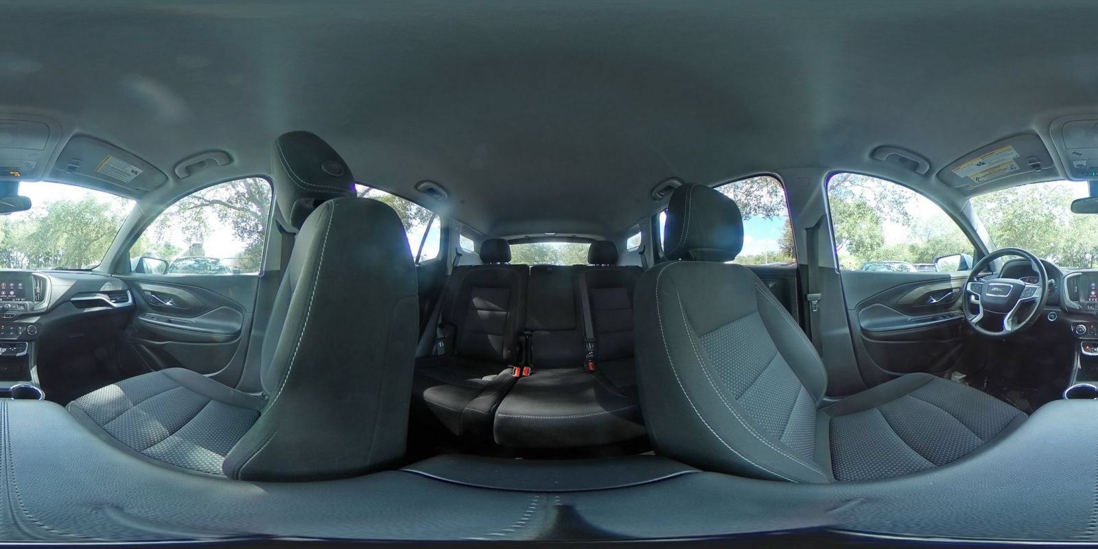 Used 2024 GMC Terrain SLE FWD image 40