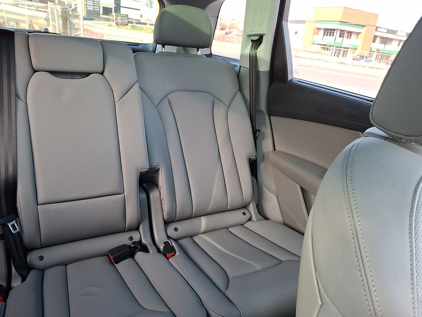 Used 2024 Audi Q7 3.0T Prestige image 14