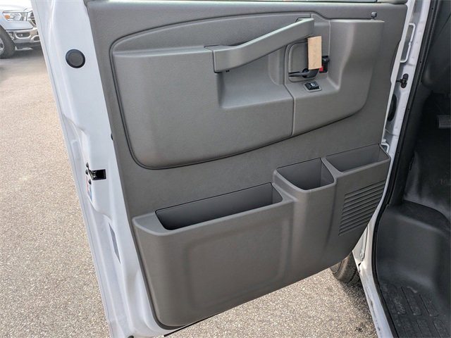 New 2024 Chevrolet Express 2500 w/ Driver Convenience Package image 9