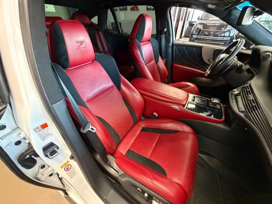 Used 2018 Lexus LS 500 F Sport w/ Accessory Package (Z1) image 38