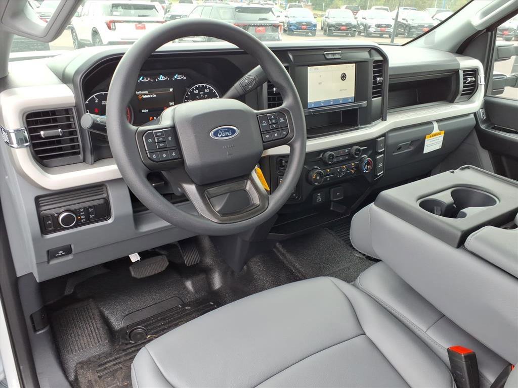 New 2026 Ford F350 XL image 21