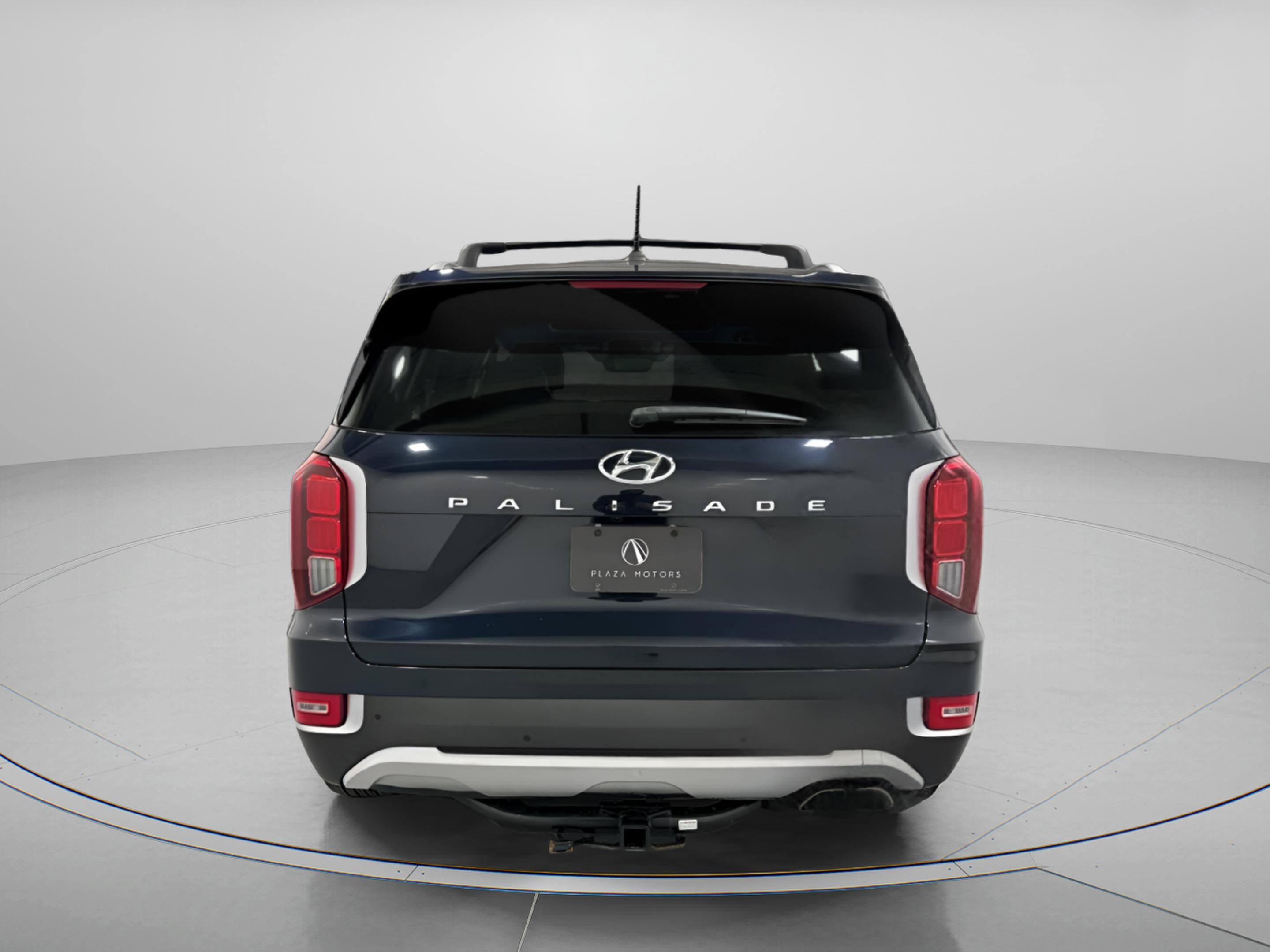 Used 2022 Hyundai Palisade SEL w/ Convenience Package image 4