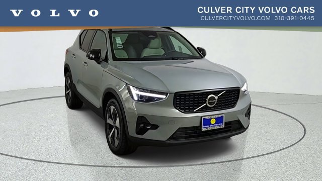 New 2026 Volvo XC40 B5 Plus w/ Protection Package Premier AWD/4WD image 1