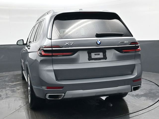 Used 2024 BMW X7 xDrive40i image 5