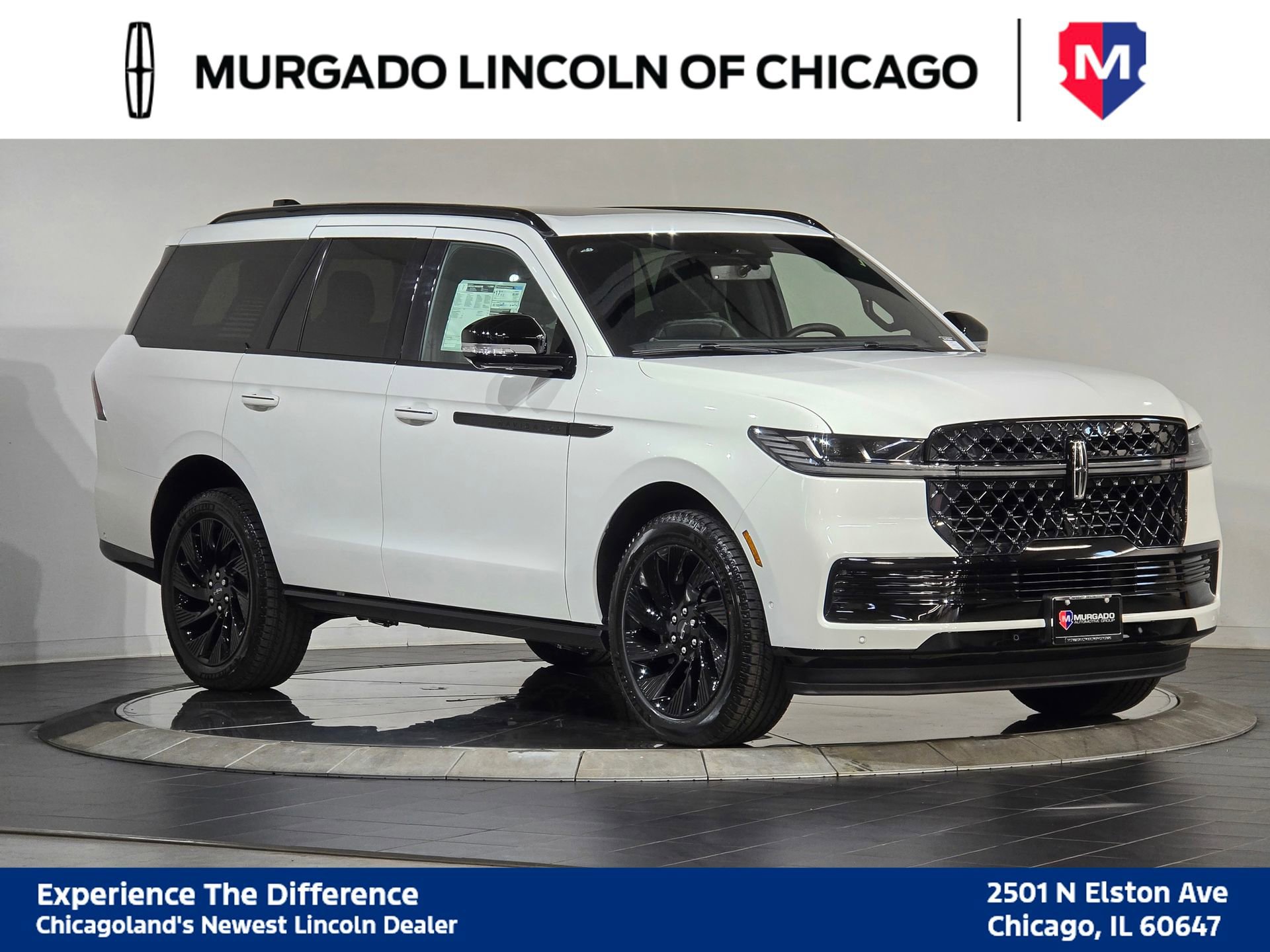 New 2025 Lincoln Navigator Reserve image 2