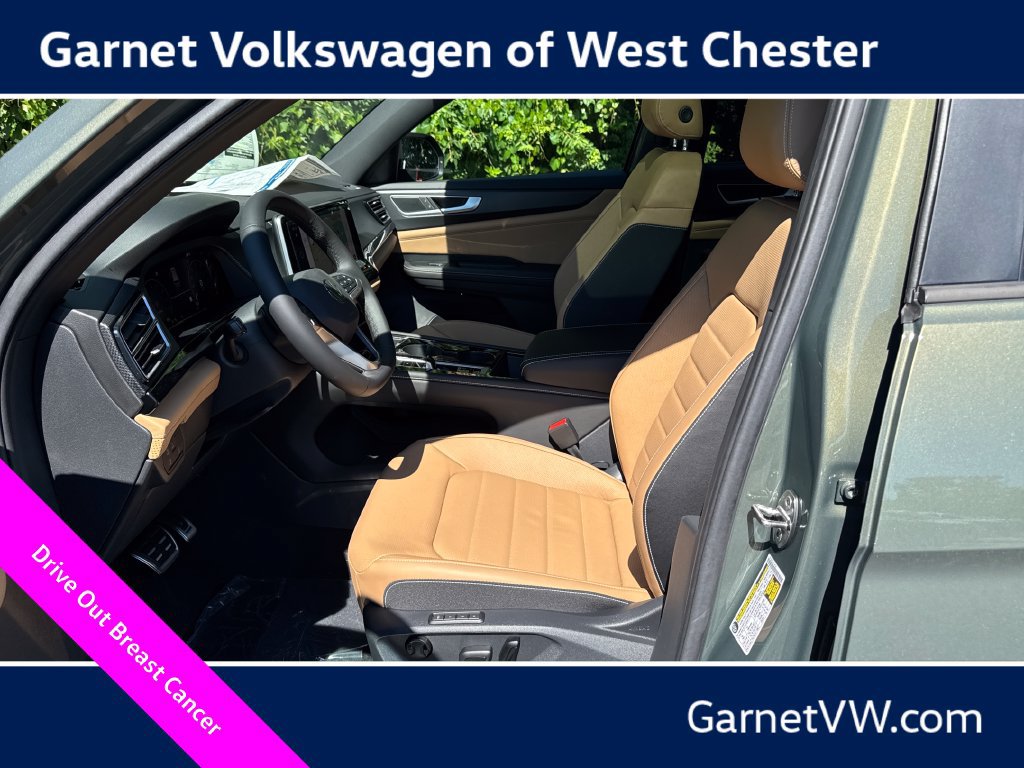 New 2026 Volkswagen Atlas Cross Sport SEL R-Line AWD/4WD image 17