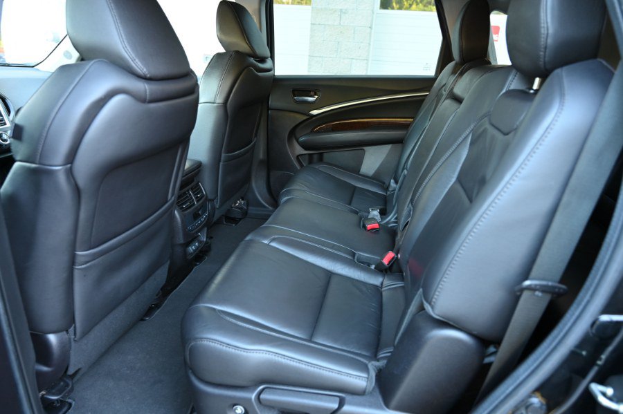 Used 2020 Acura MDX SH-AWD image 18