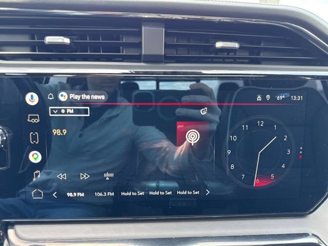 Used 2022 GMC Sierra 1500 AT4X AWD/4WD image 19