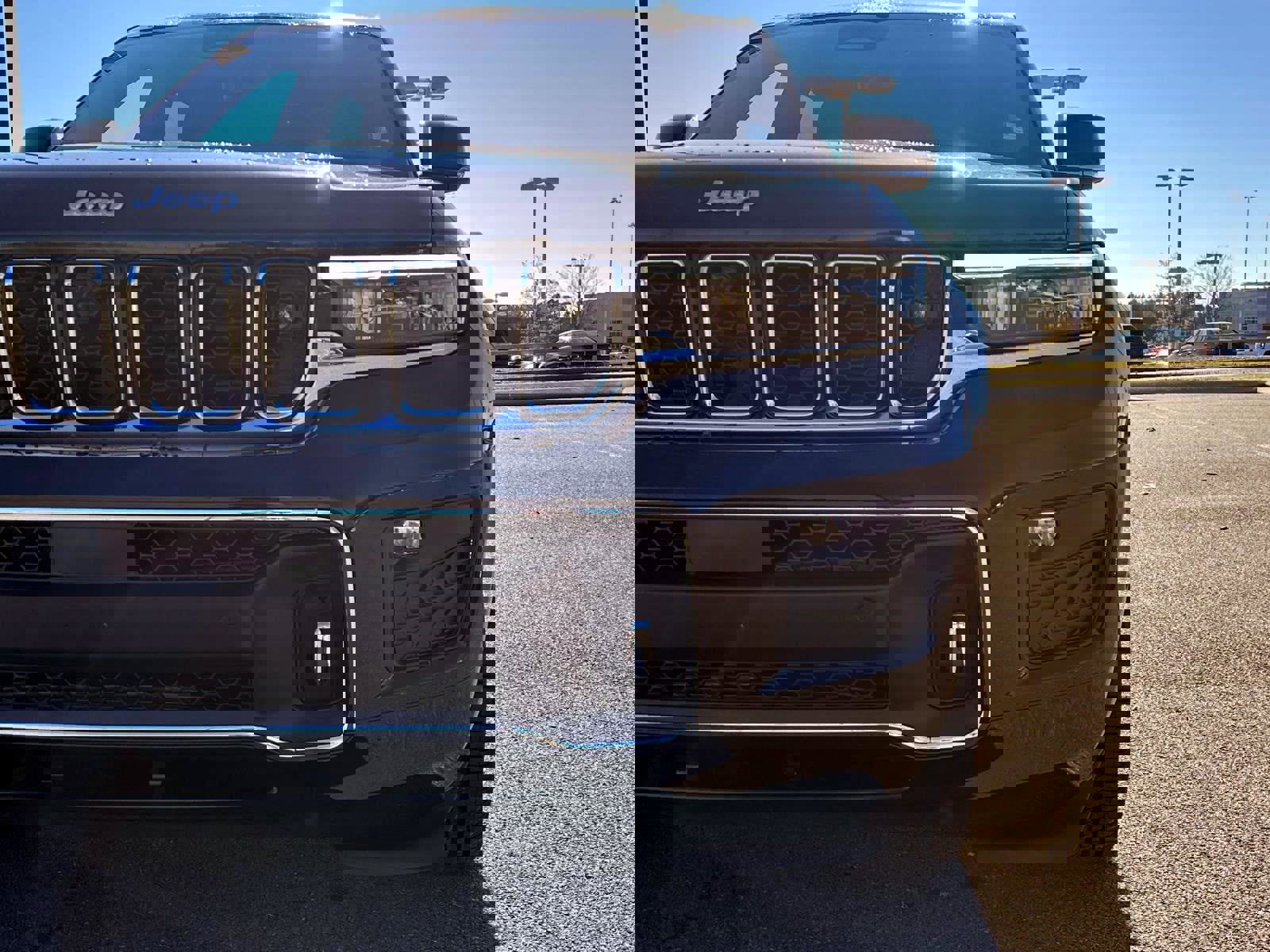 New 2025 Jeep Grand Cherokee L Overland w/ Advanced Protech Group III image 10