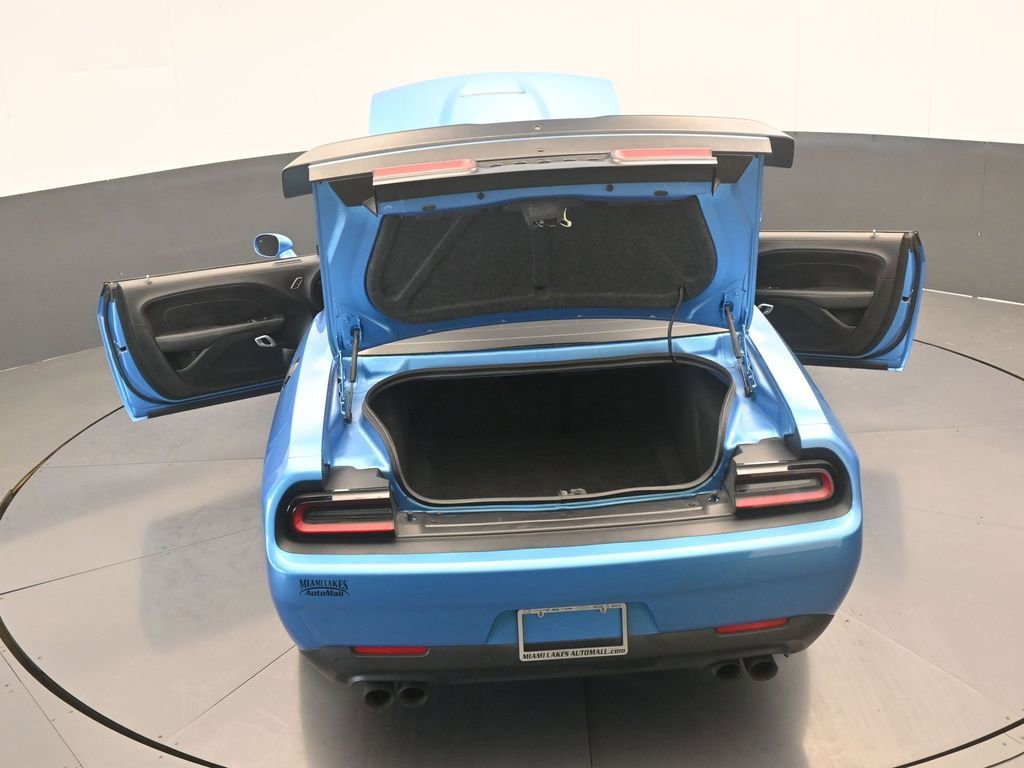 Used 2023 Dodge Challenger R/T w/ Plus Package image 59