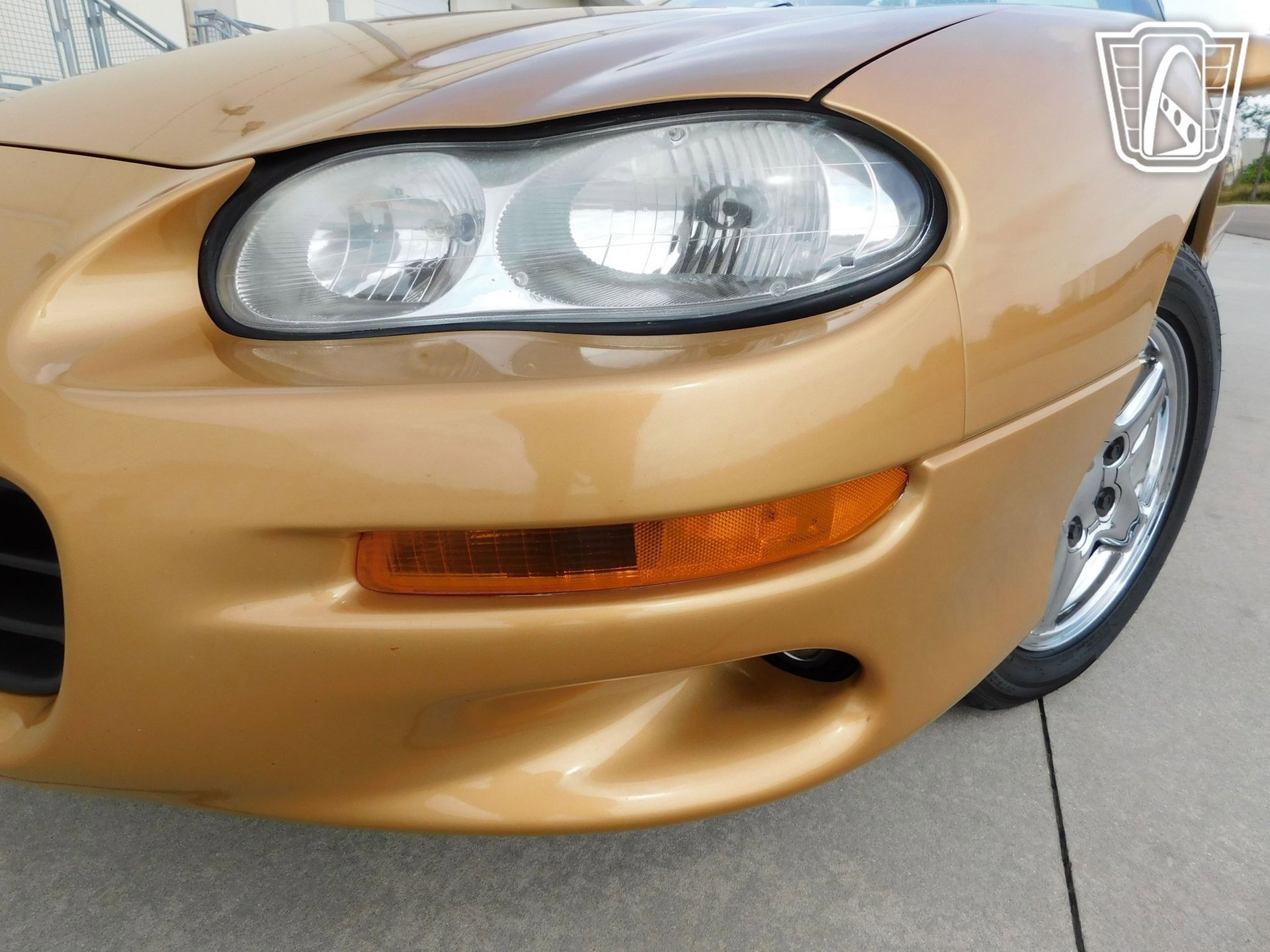 Used 1998 Chevrolet Camaro Z28 RWD image 40