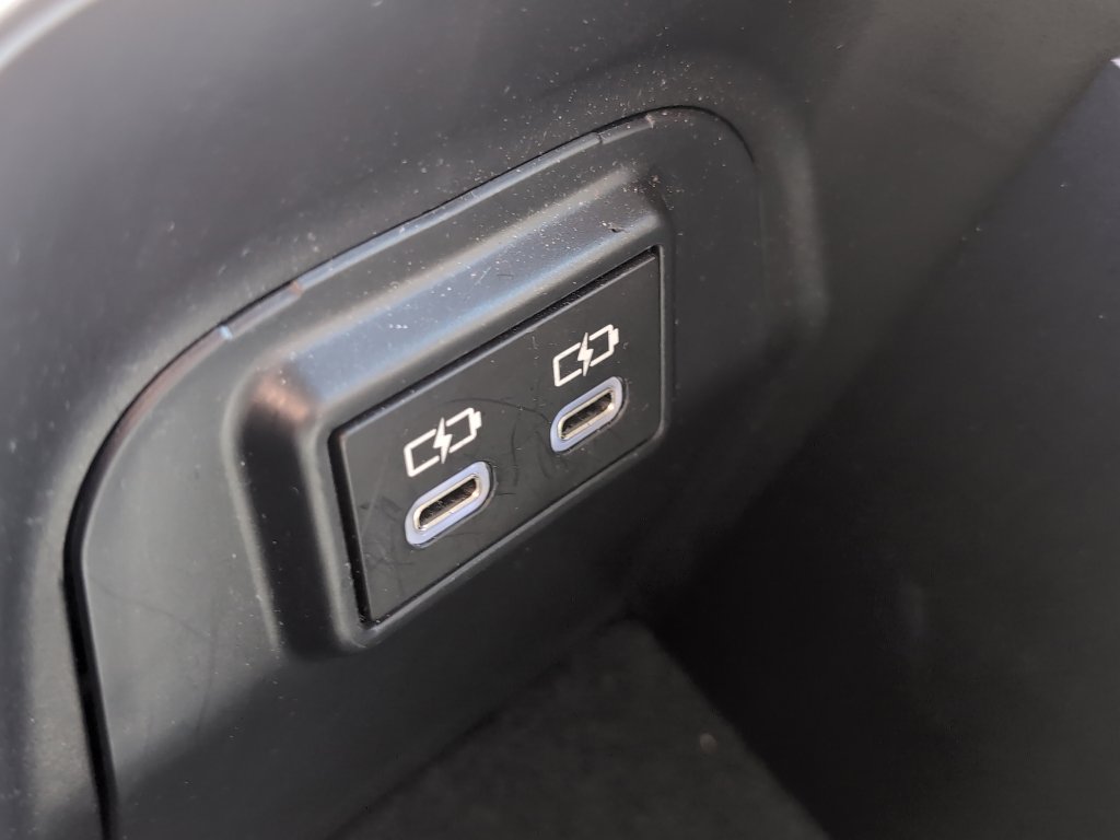 Used 2024 Toyota RAV4 Adventure image 24