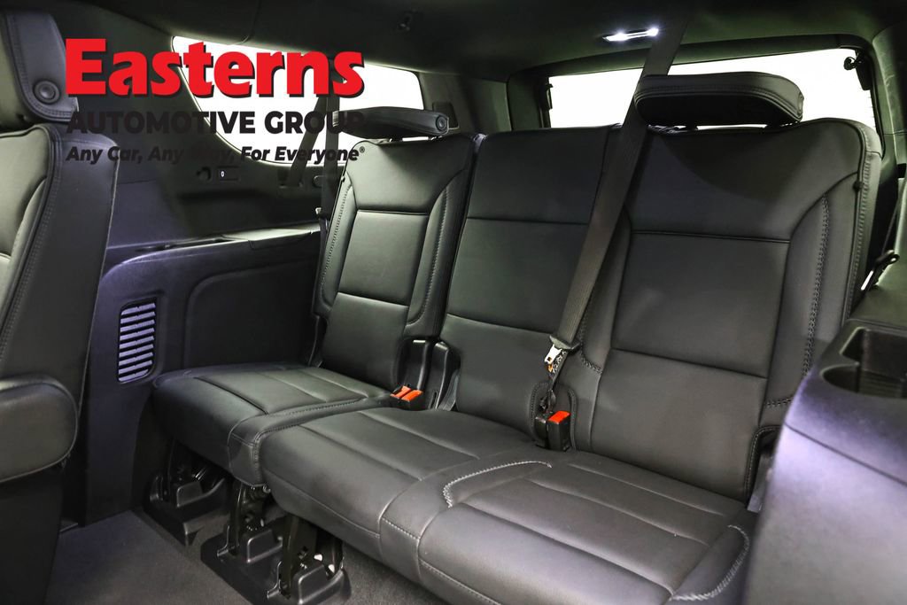 Used 2025 GMC Yukon XL Denali AWD/4WD image 28