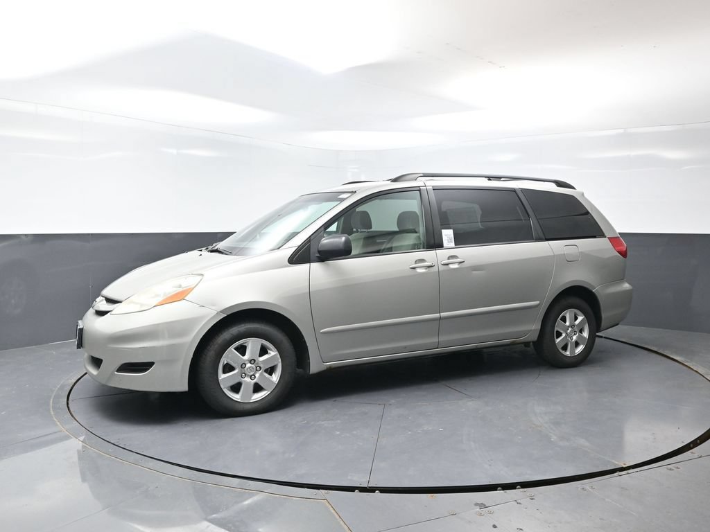Used 2008 Toyota Sienna CE FWD image 5