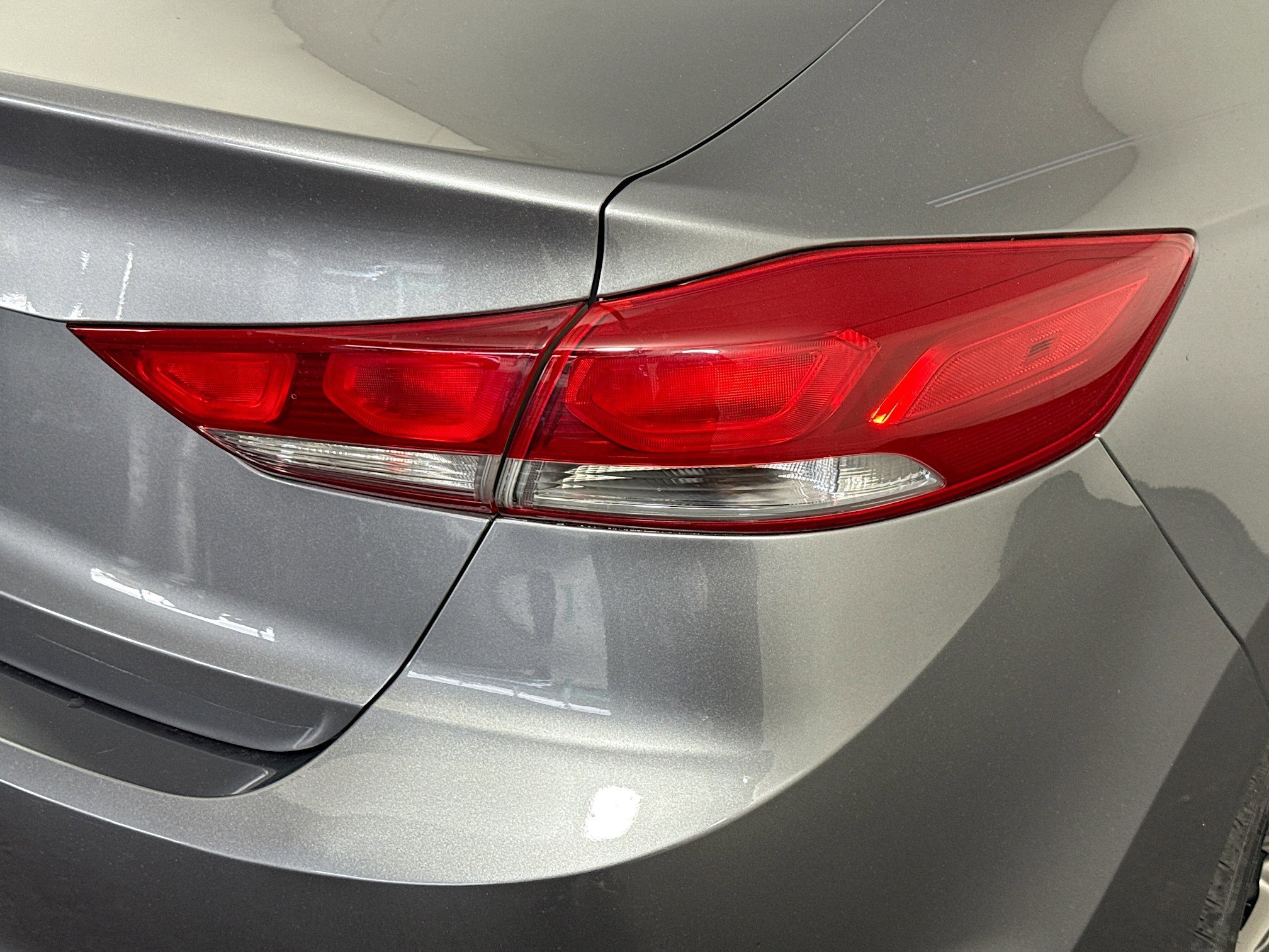 Used 2018 Hyundai Elantra SEL image 33