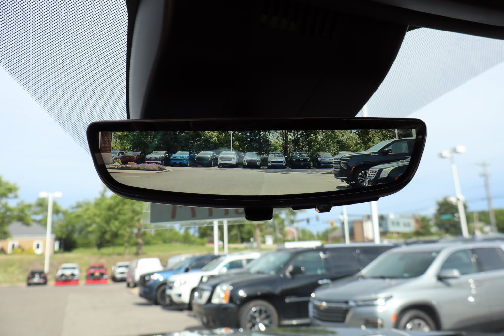New 2026 Chevrolet Suburban High Country AWD/4WD image 32