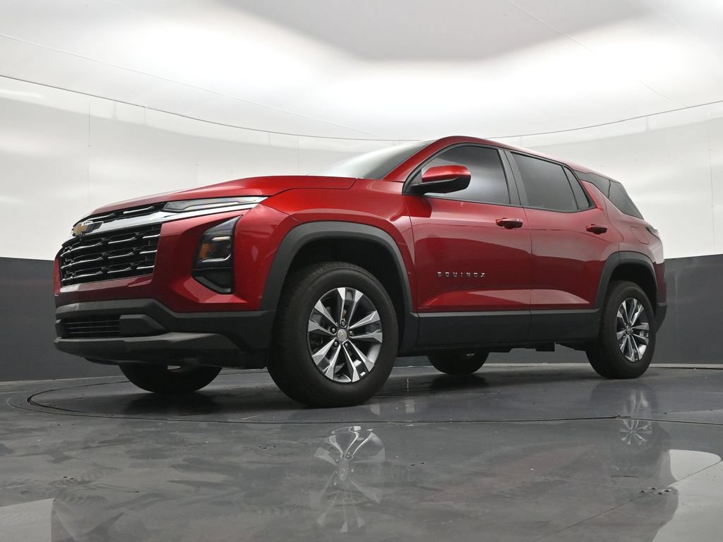 Used 2025 Chevrolet Equinox LT FWD image 24