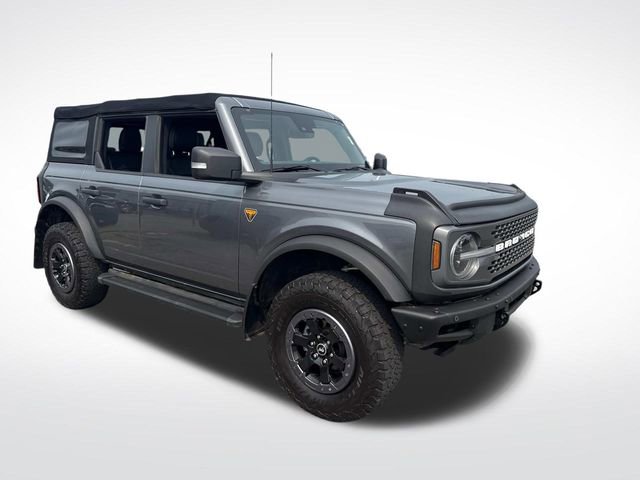 Used 2022 Ford Bronco Badlands image 8