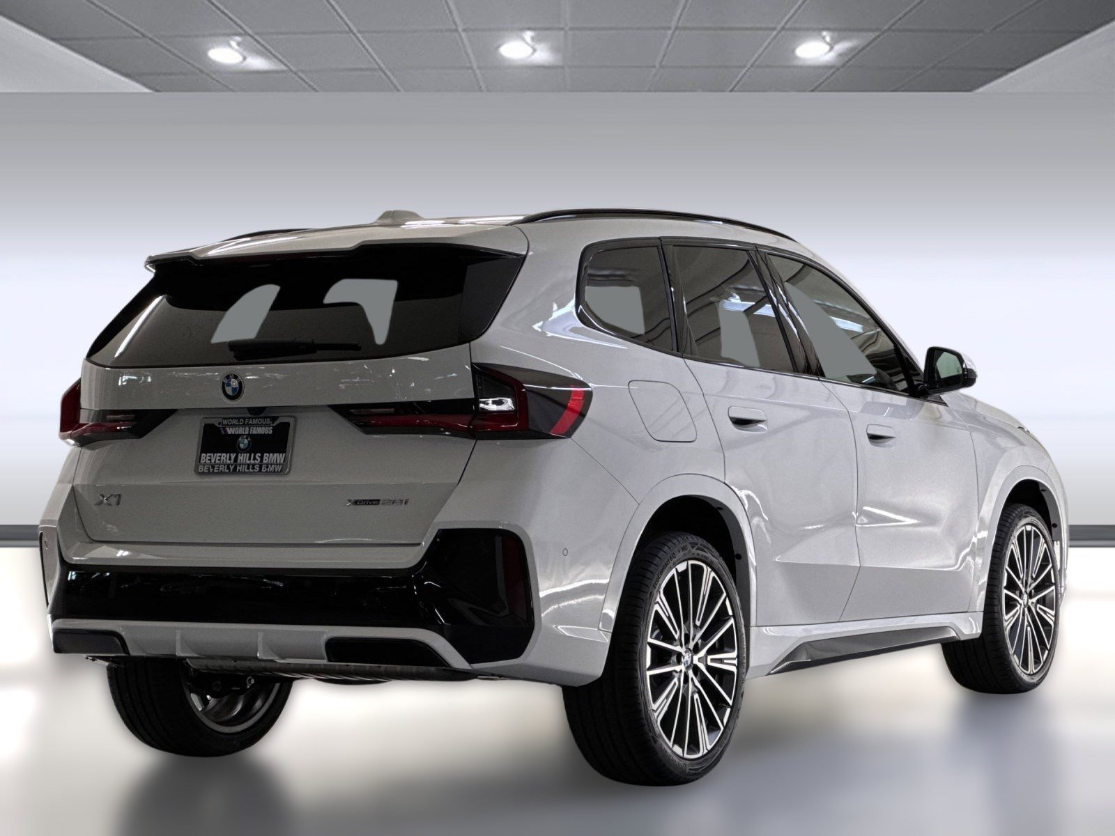 New 2026 BMW X1 xDrive28i w/ M Sport Package image 8