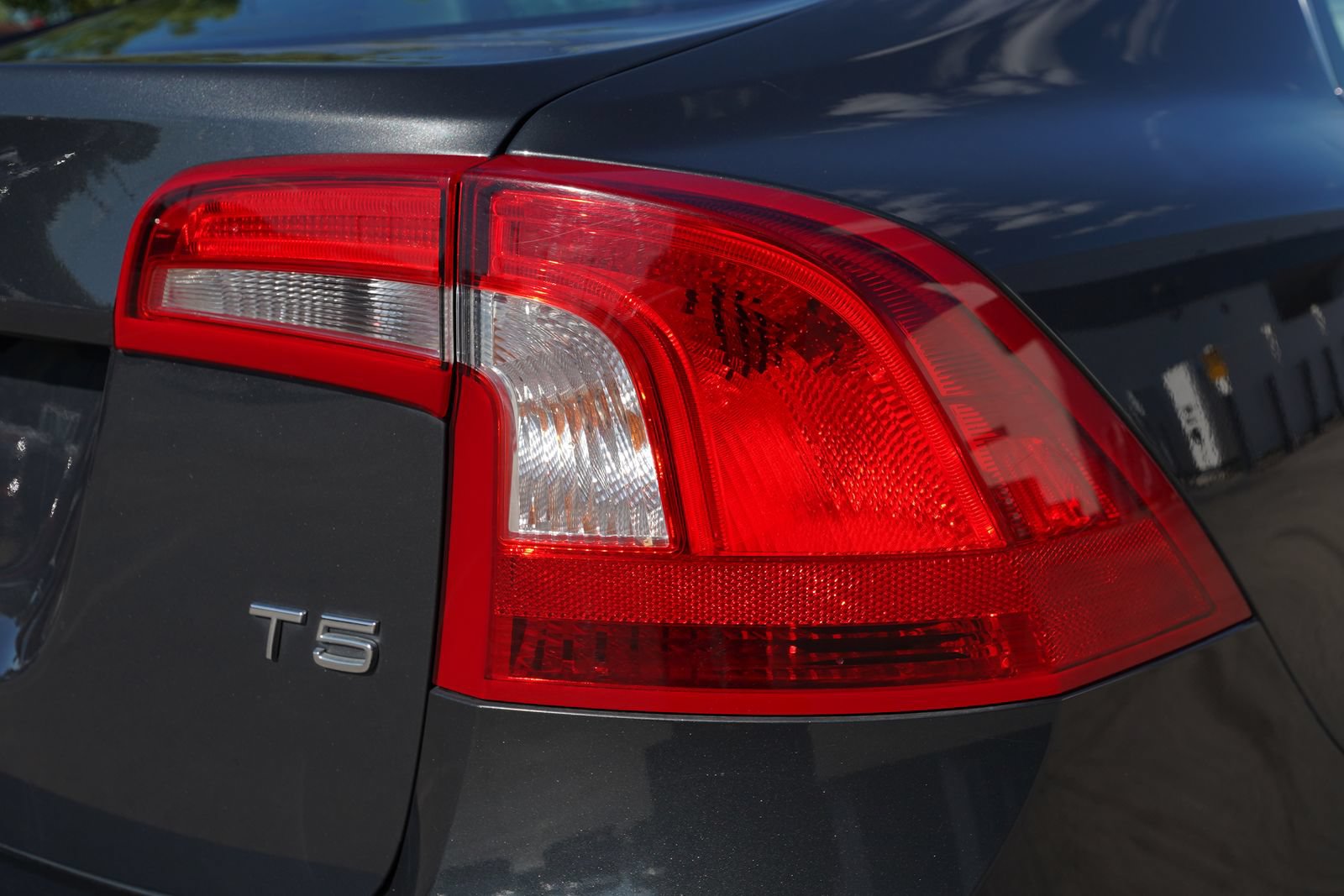 Used 2016 Volvo S60 T5 Premier w/ Convenience Package FWD image 21