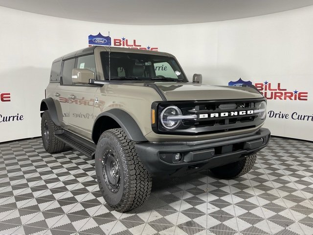 New 2025 Ford Bronco Outer Banks w/ Sasquatch Package