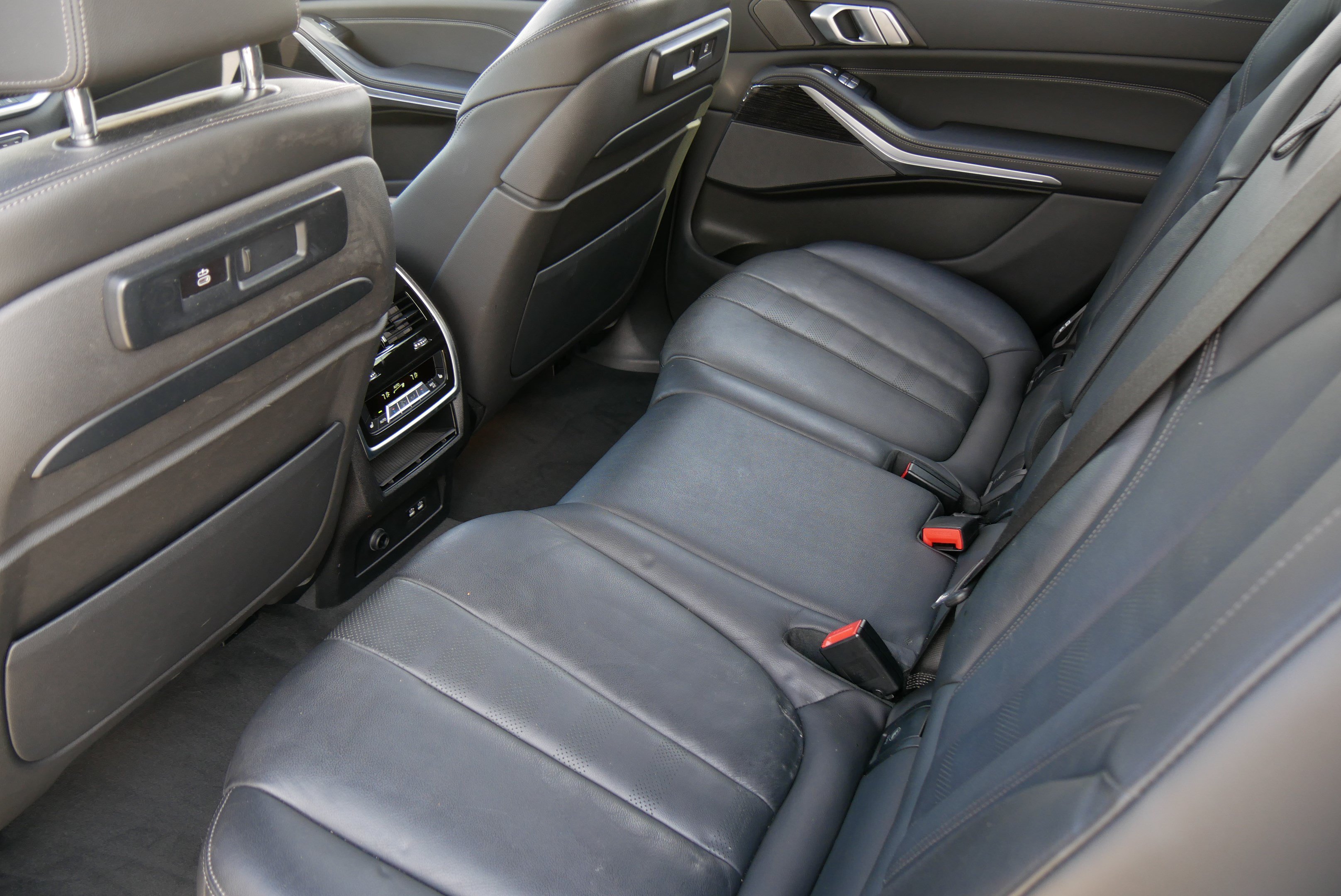 Used 2022 BMW X7 M50i AWD/4WD image 12