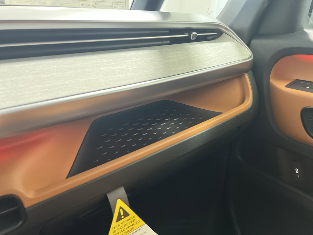 New 2025 Volkswagen ID. Buzz Pro S Plus image 33