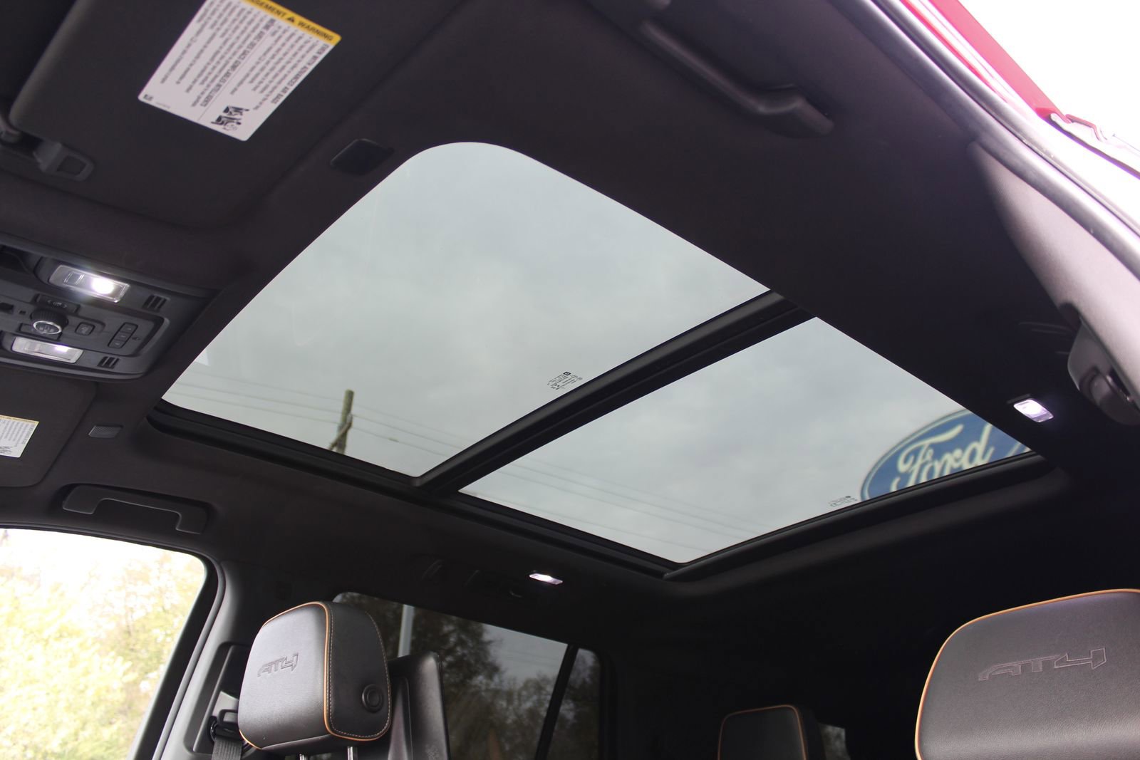 Used 2021 GMC Yukon AT4 w/ AT4 Premium Package image 22