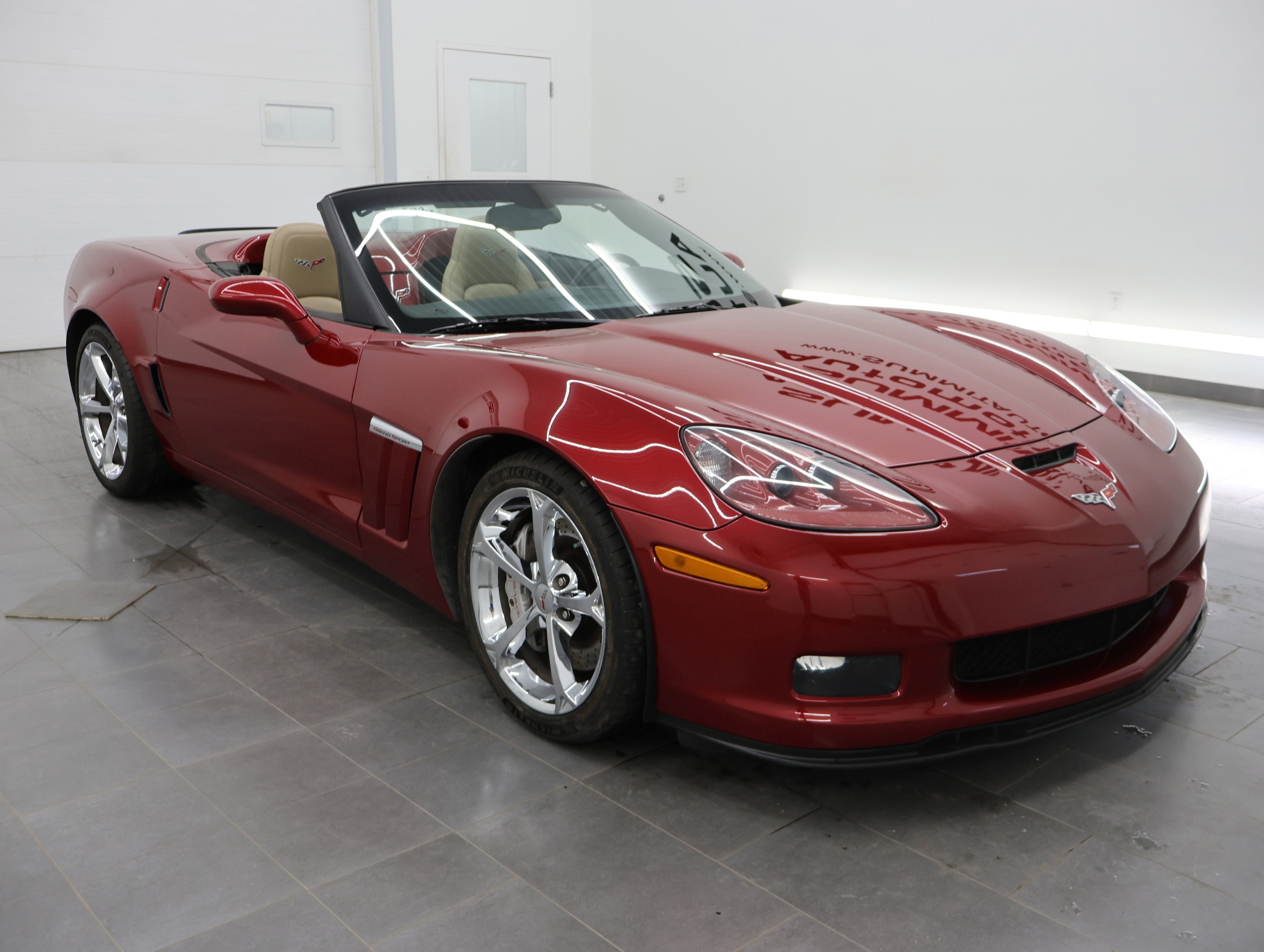 Used 2011 Chevrolet Corvette Grand Sport w/ Preferred Equipment Group RWD image 47